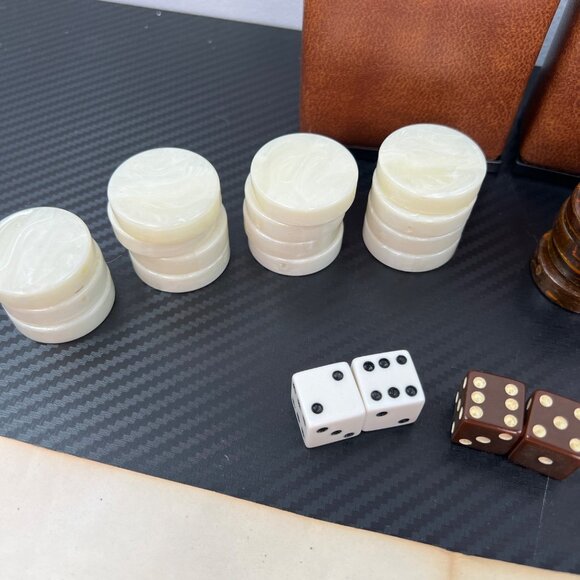 Vintage 70’s Backgammon Set Brown & White Playing Pieces Dice & Rules Sheet Cups - Picture 4 of 9